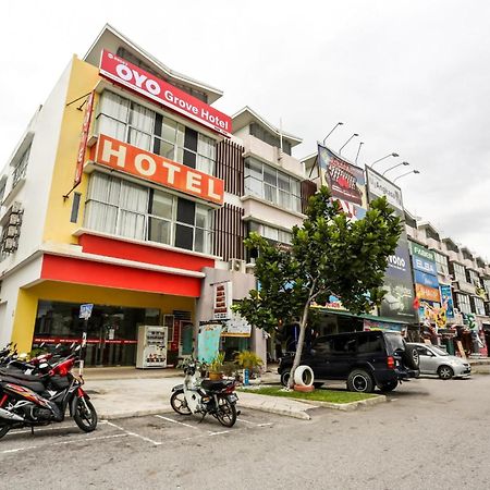 Oyo 89583 Grove Hotel Kajang Kültér fotó