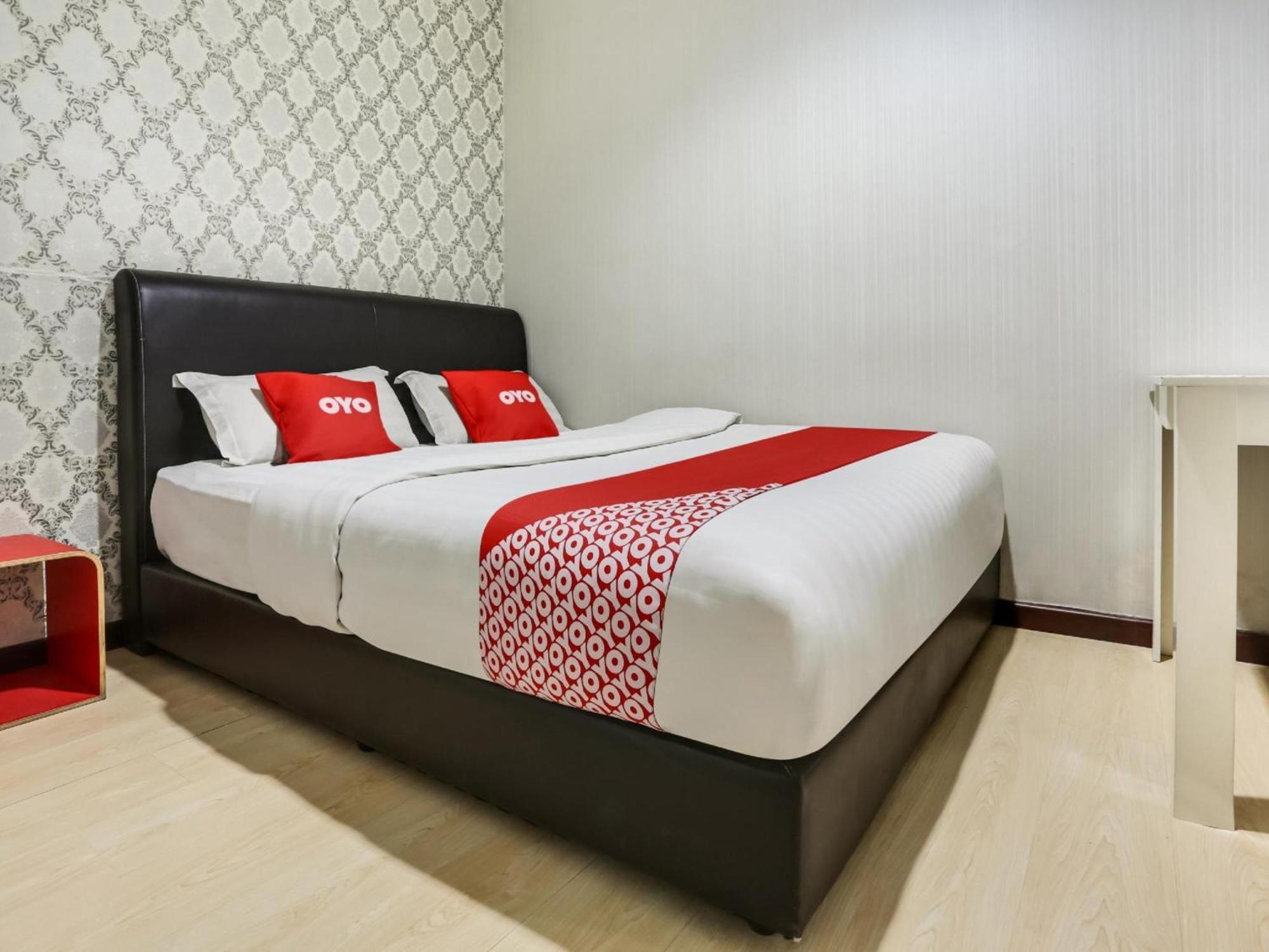 Oyo 89583 Grove Hotel Kajang Kültér fotó